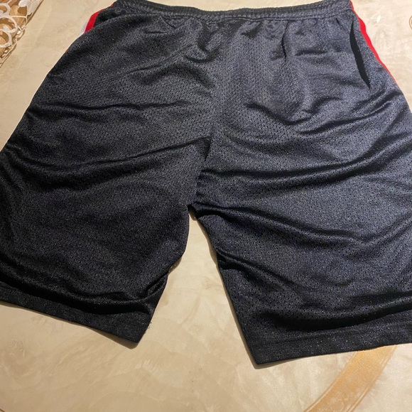 Men’s FILA shorts - Picture 4 of 6